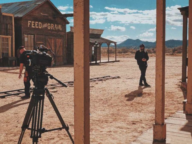 Learn How To Make A Film With 2024‘s Top 13 Best Free Online Filmmaking Courses & Classes